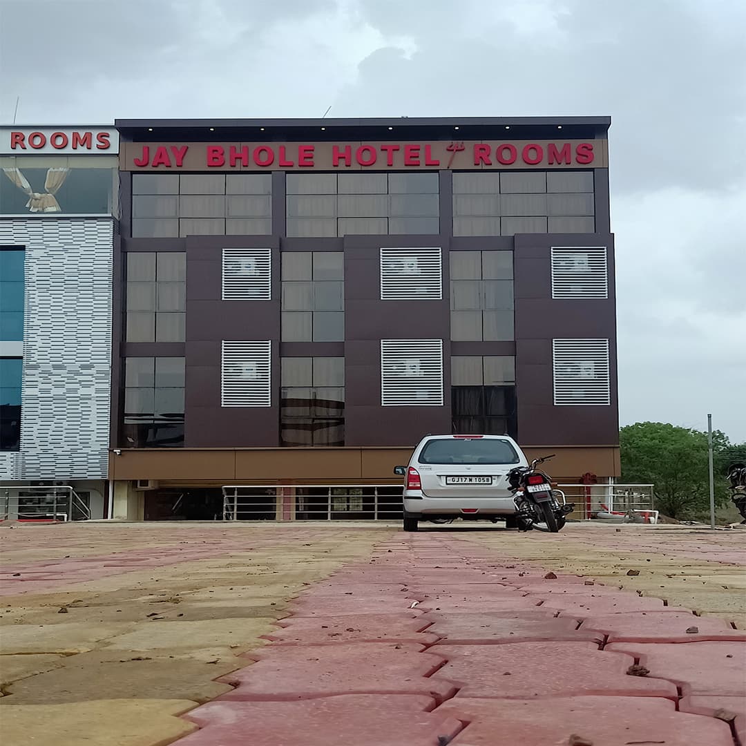 Jay Bhole Hotel & Room